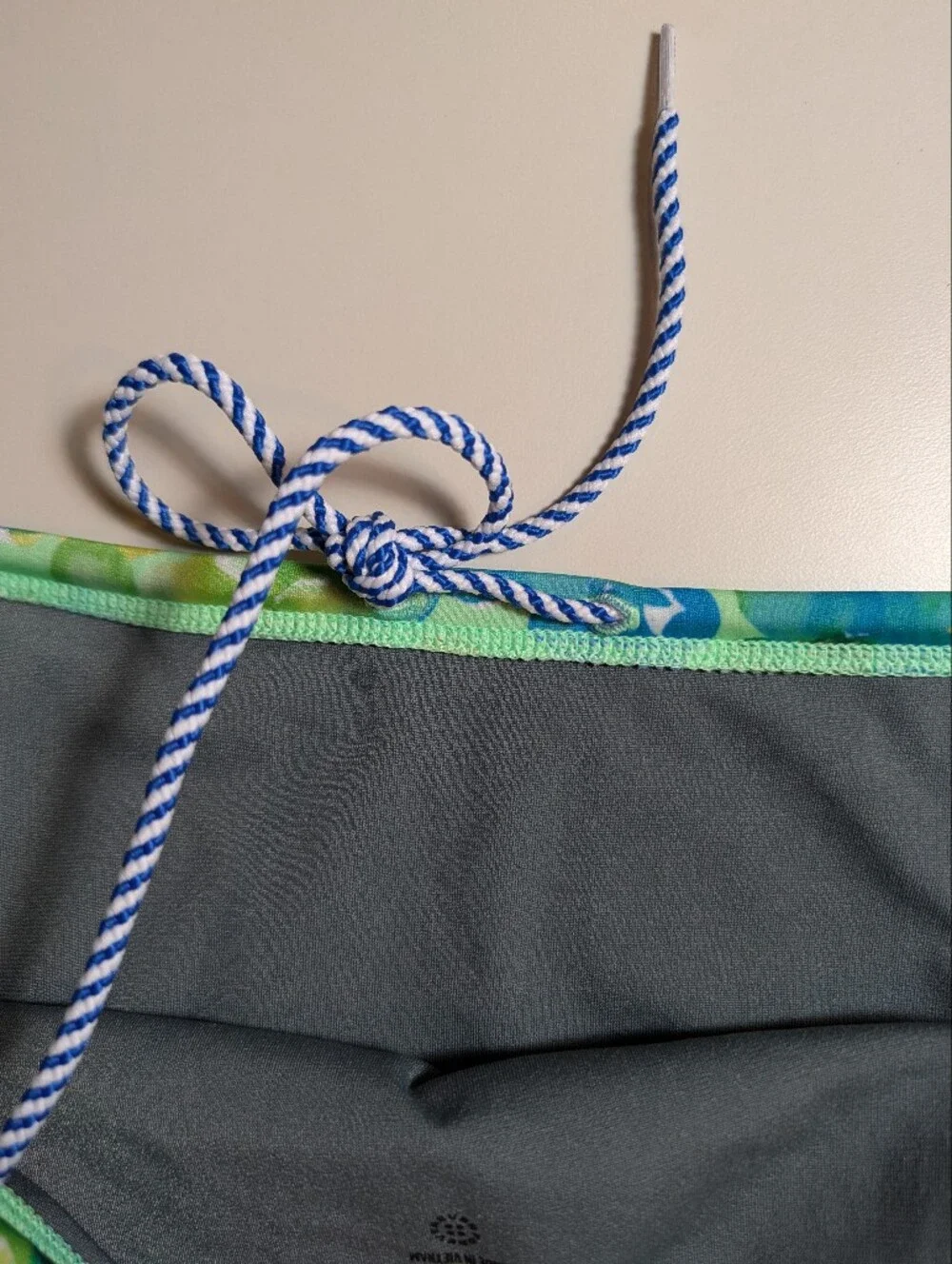 Brolyn By Jolyn Size 36 Blue & Green Mens Floral Swim Trunk NWT